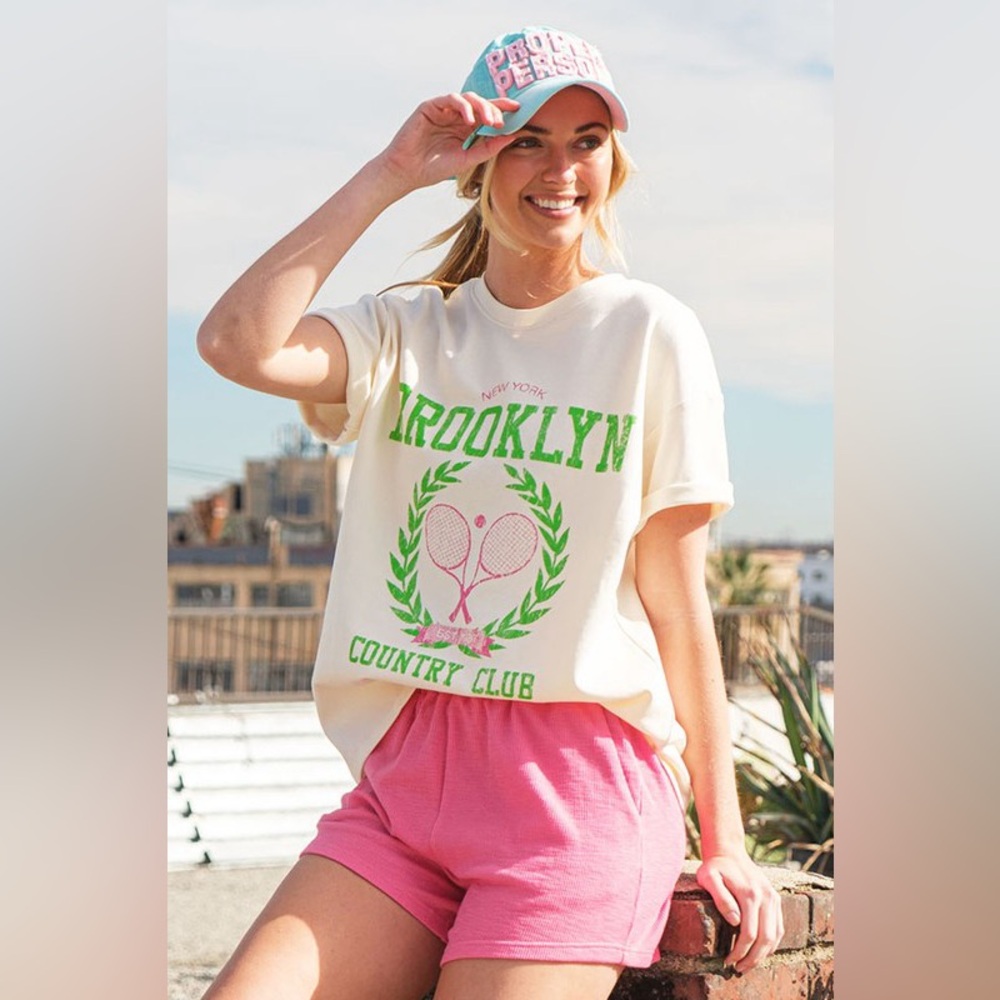 Lime 'N' Chili Brooklyn Graphic Round Neck Short Sleeve Top
